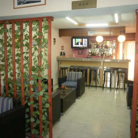 Apart Otel Tassos Faliraki
