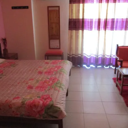 Apart Otel Tassos Faliraki