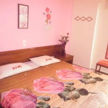 Tassos פליראקי