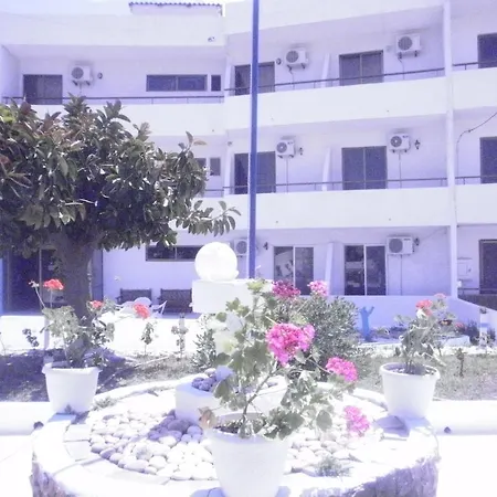 Tassos Hotel apartamentowy 2*