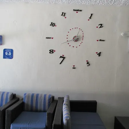 Tassos Apartahotel 2*